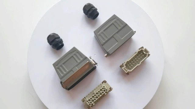 Jackページ HNARL Skyjack 16Pin Female Connector,107821 Skyjack